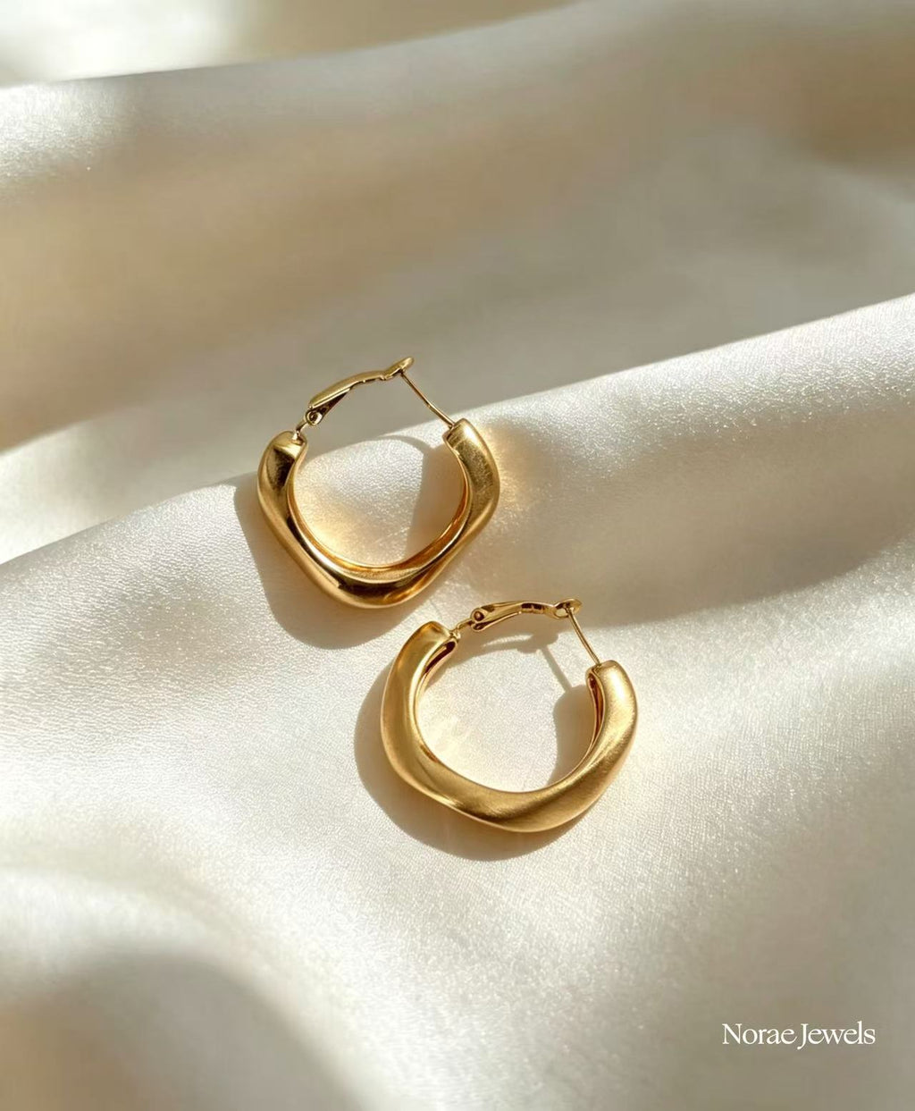 Chunky Irregular Wavy Hoop Earrings