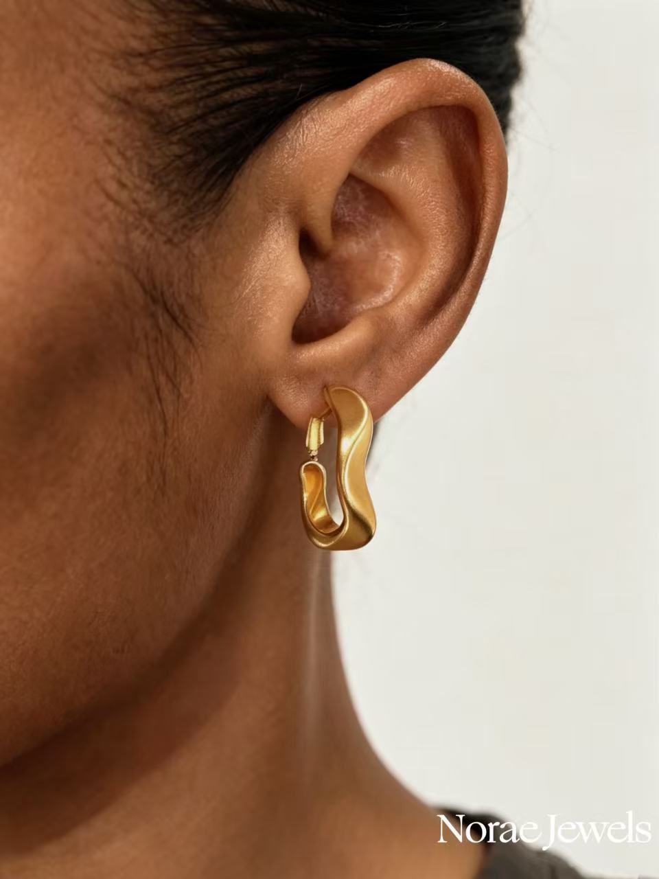 Chunky Irregular Wavy Hoop Earrings